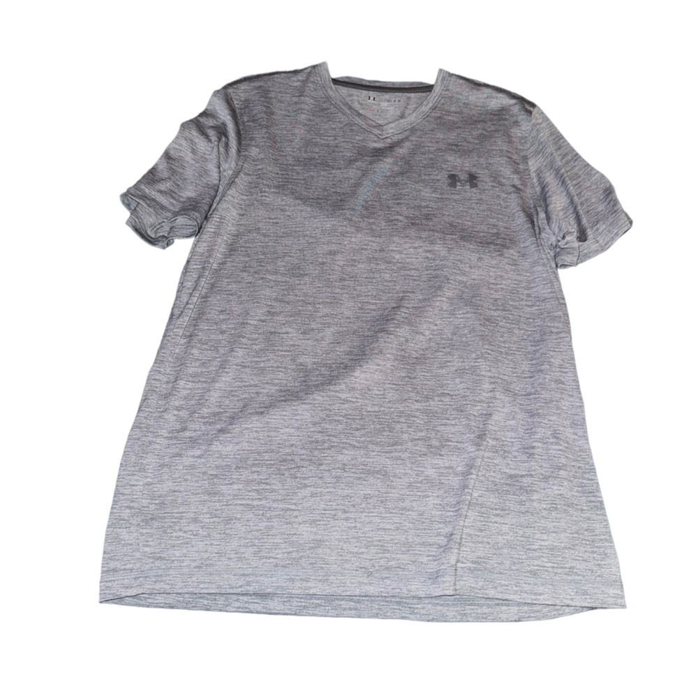 Under armour V Neck men’s medium